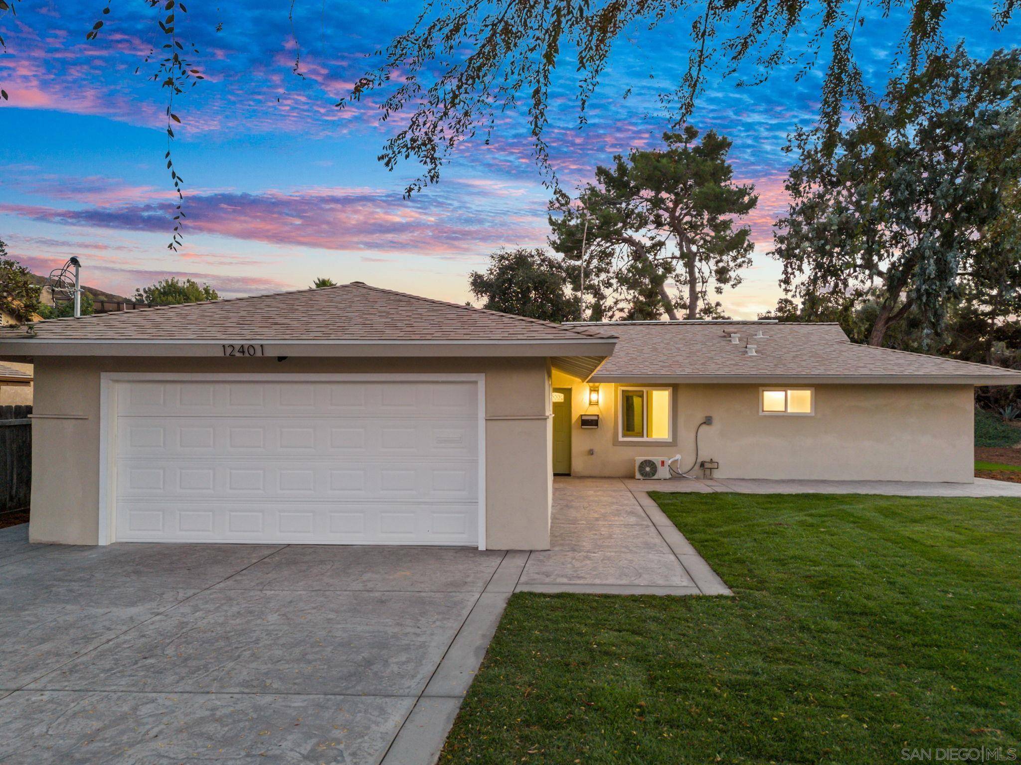 Poway, CA 92064,12401 Metate Ln