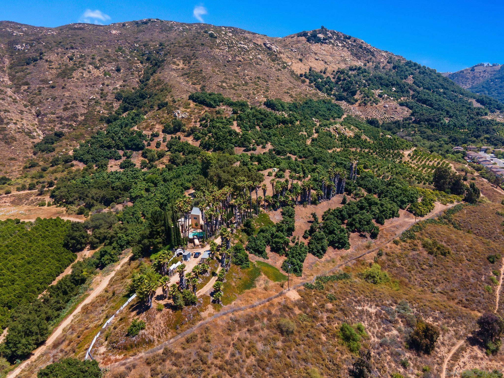 Fallbrook, CA 92028,3264 Shearer Xing