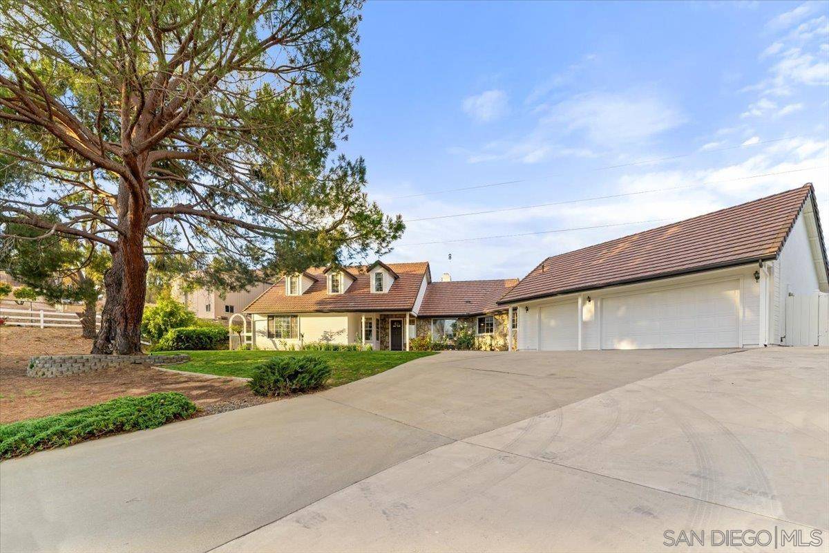 Fallbrook, CA 92028,40781 Via De La Roca