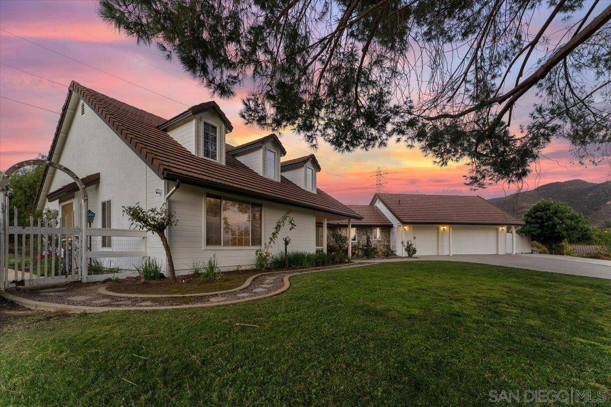 Fallbrook, CA 92028,40781 Via De La Roca