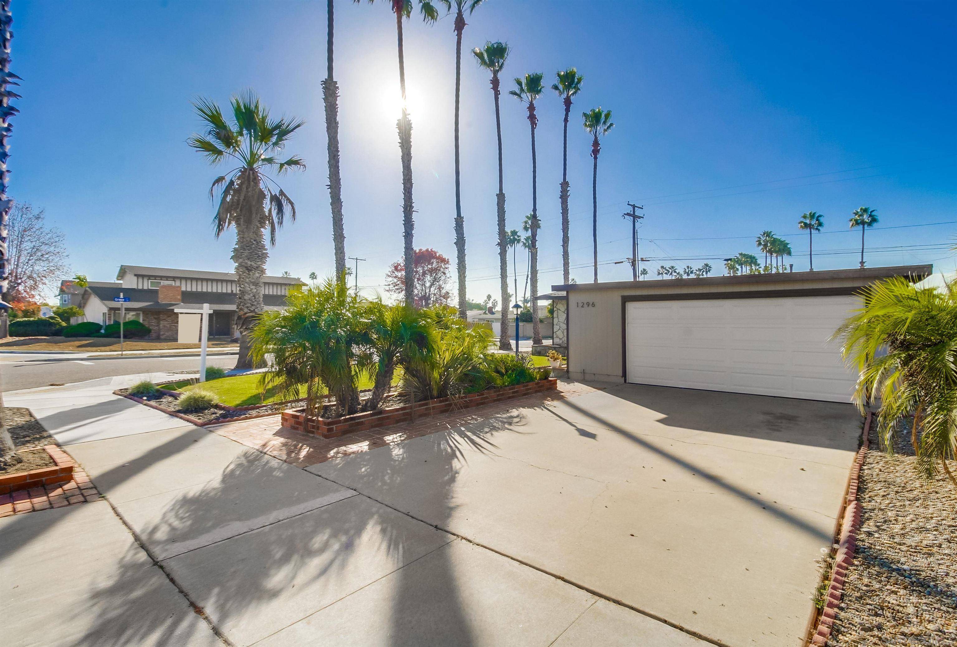 Imperial Beach, CA 91932,1296 Louden Ln