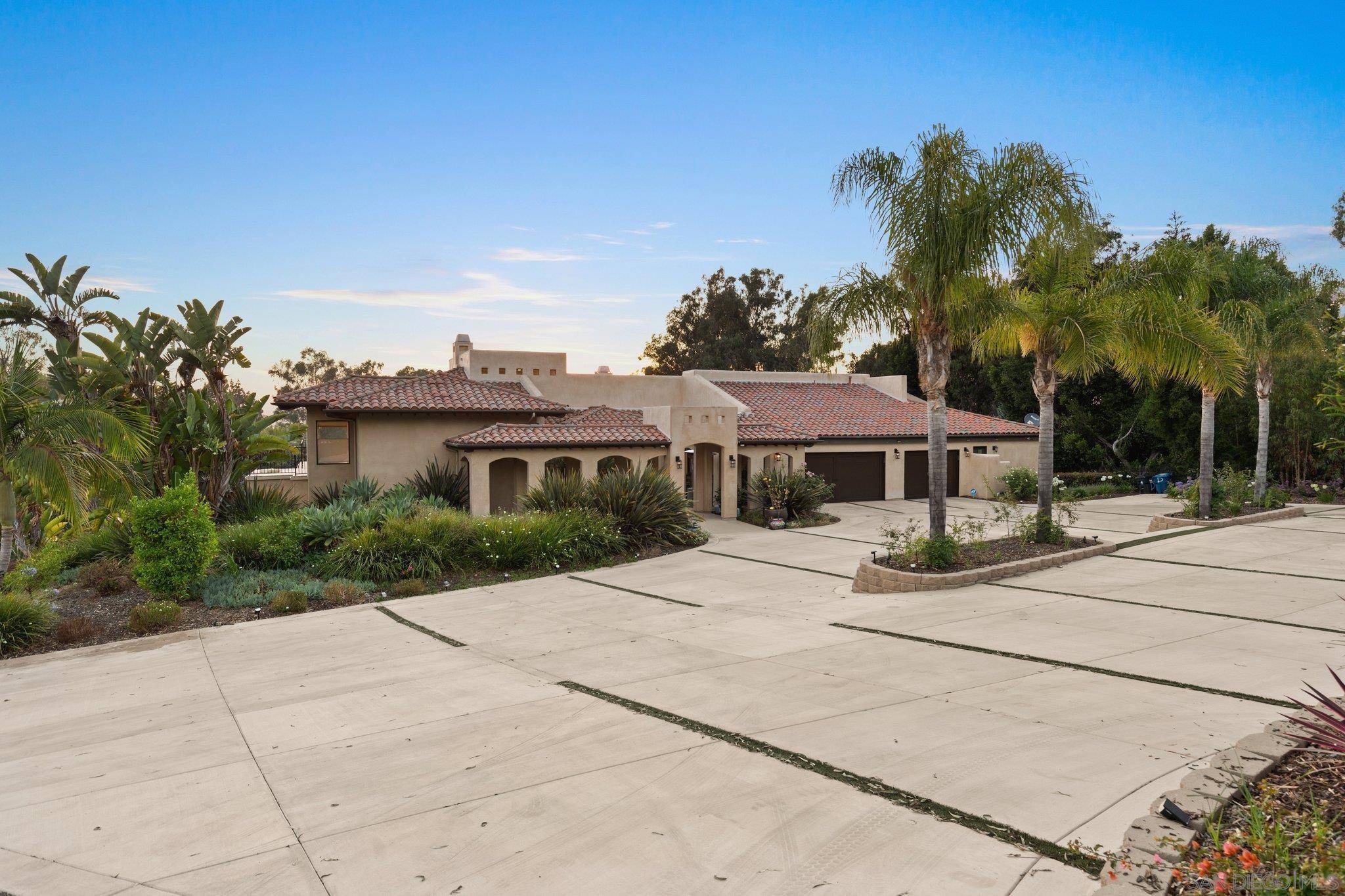 Rancho Santa Fe, CA 92067,15702 Circo Diegueno