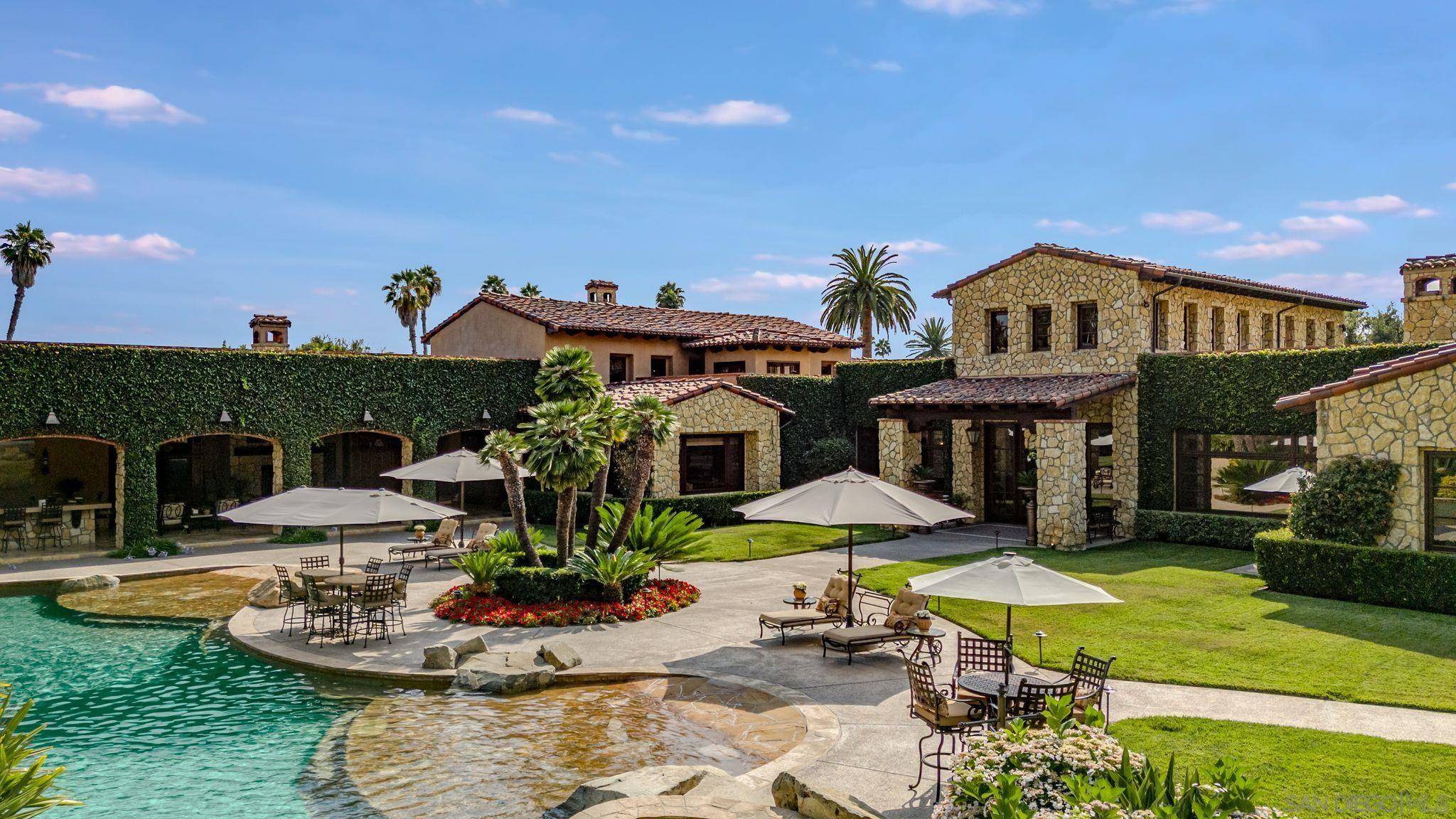 Rancho Santa Fe, CA 92067,6314 El Apajo