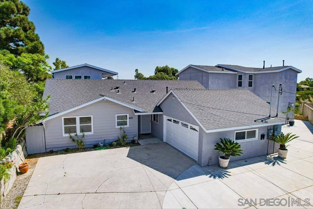 San Diego, CA 92117,4221 Mount Casas Ct