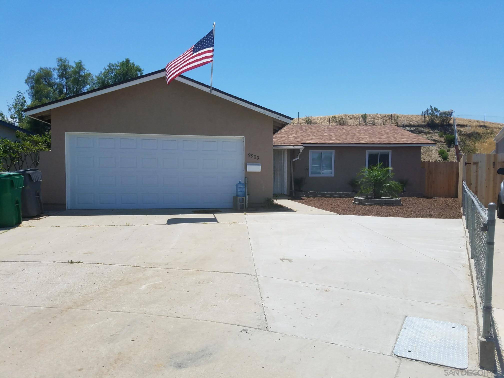 Lakeside, CA 92040,9909 Winchester Way