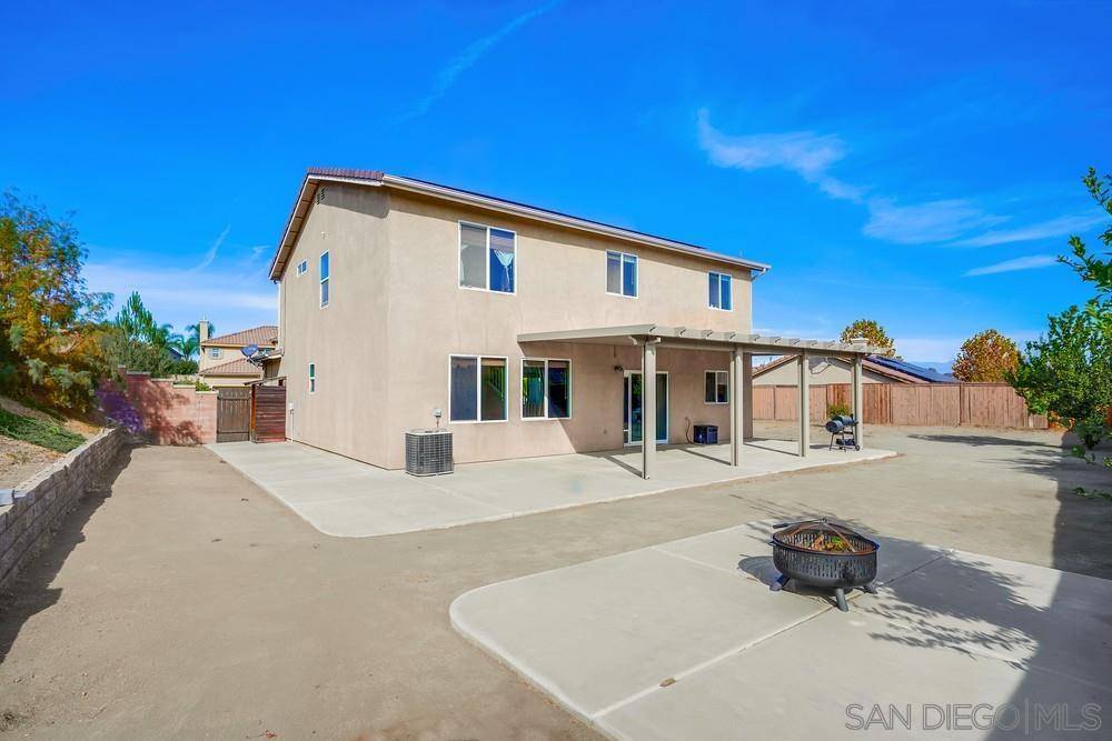 Menifee, CA 92584,29335 Barite Cir