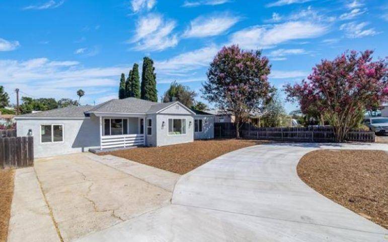 La Mesa, CA 91941,3969 Charles Street