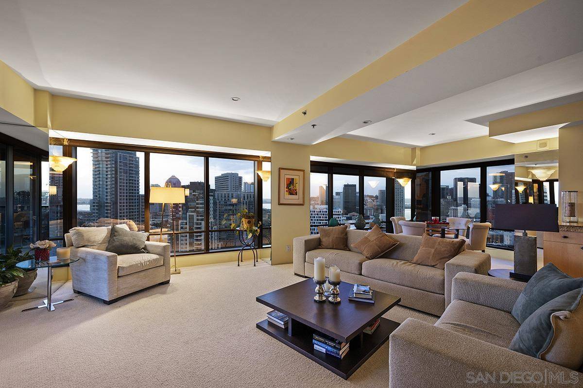 San Diego, CA 92101,100 Harbor Drive #2404