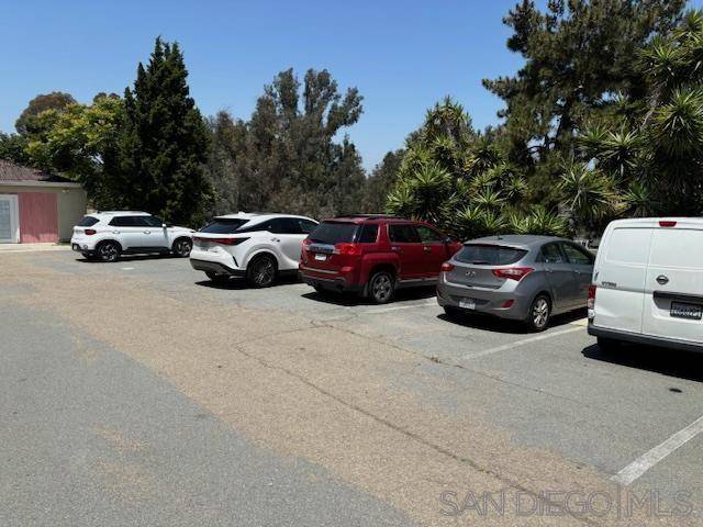 San Diego, CA 92116,3914 Adams Ave