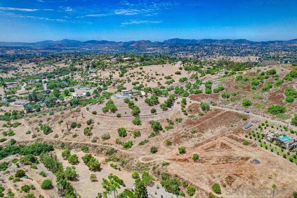 Escondido, CA 92027,0000 San Pasqual Valley Rd #0000