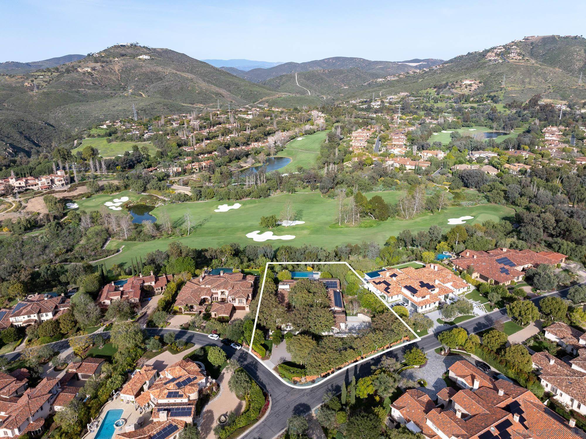 Rancho Santa Fe, CA 92091,18433 Via Candela