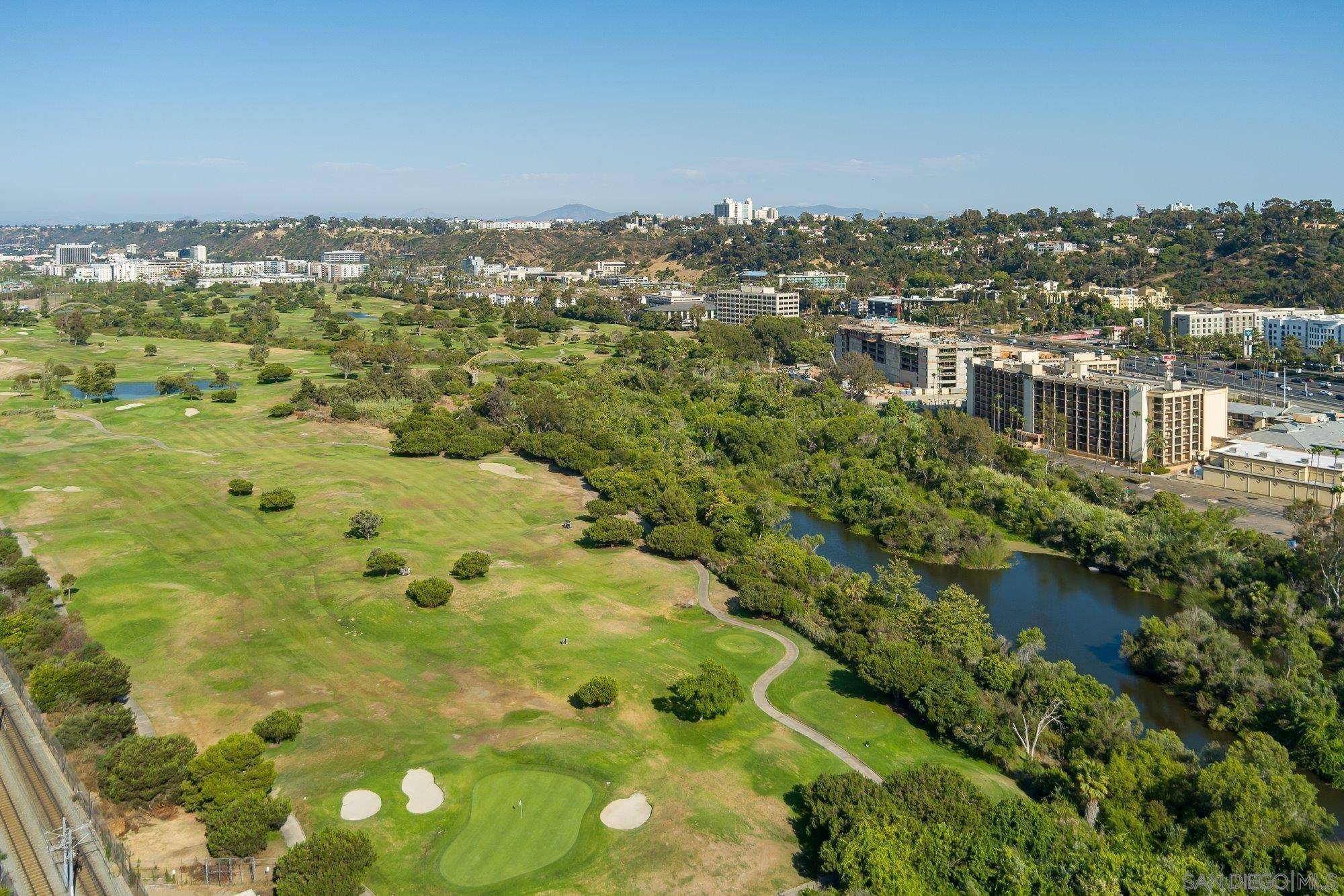 San Diego, CA 92110,5865 Friars Rd #3215