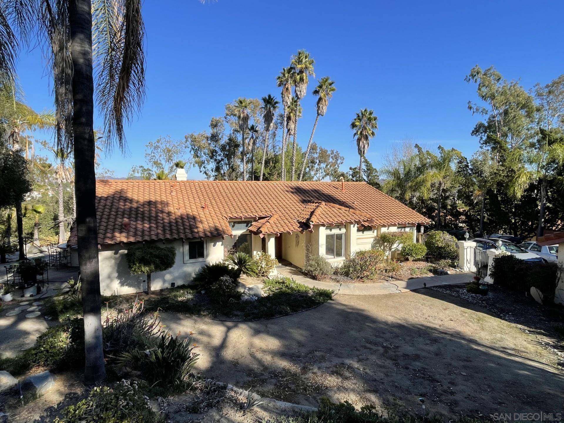 Escondido, CA 92025,205 Tampico Gln