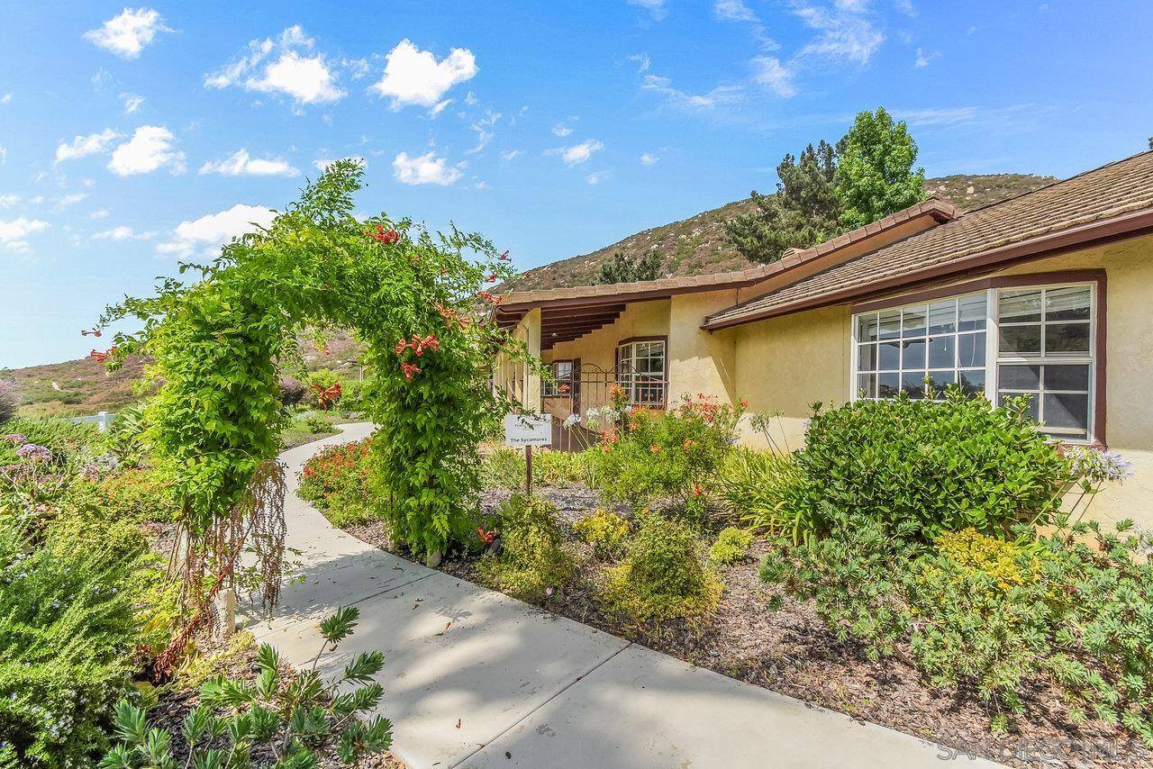 Poway, CA 92064,12738 Monte Vista Rd