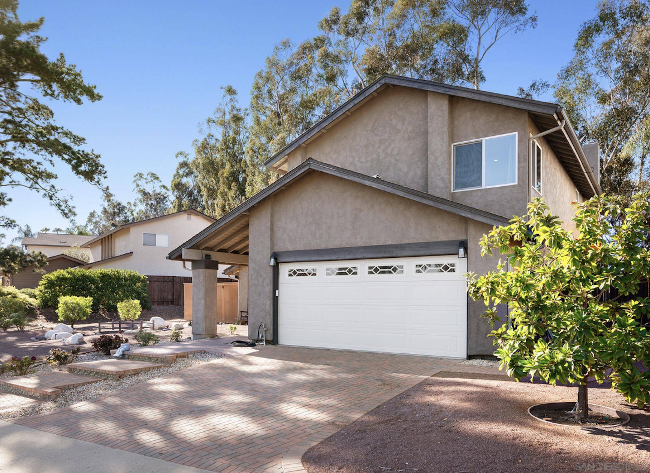 San Diego, CA 92131,10402 Moselle St.