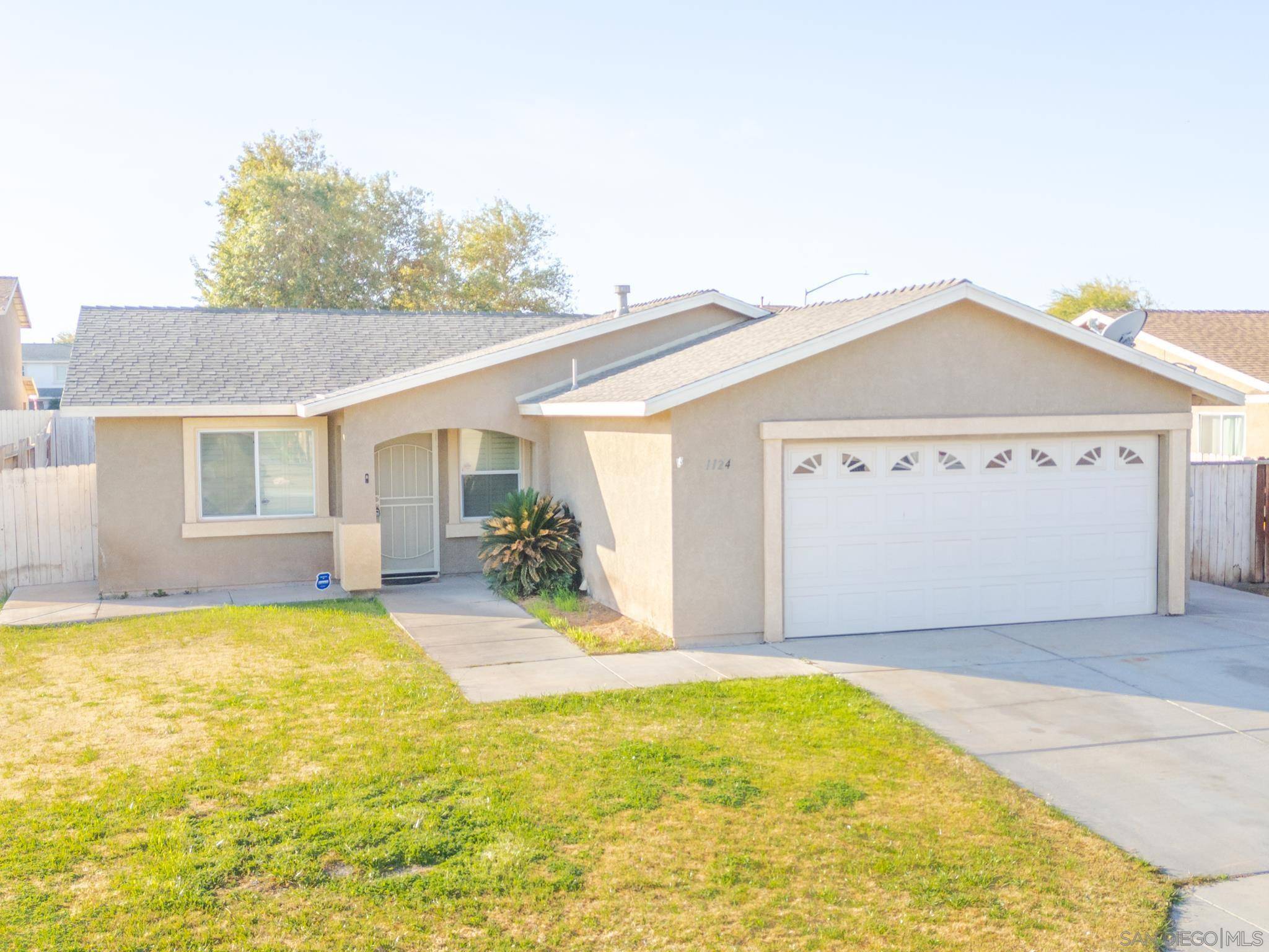 Brawley, CA 92227,1124 Willow Ct