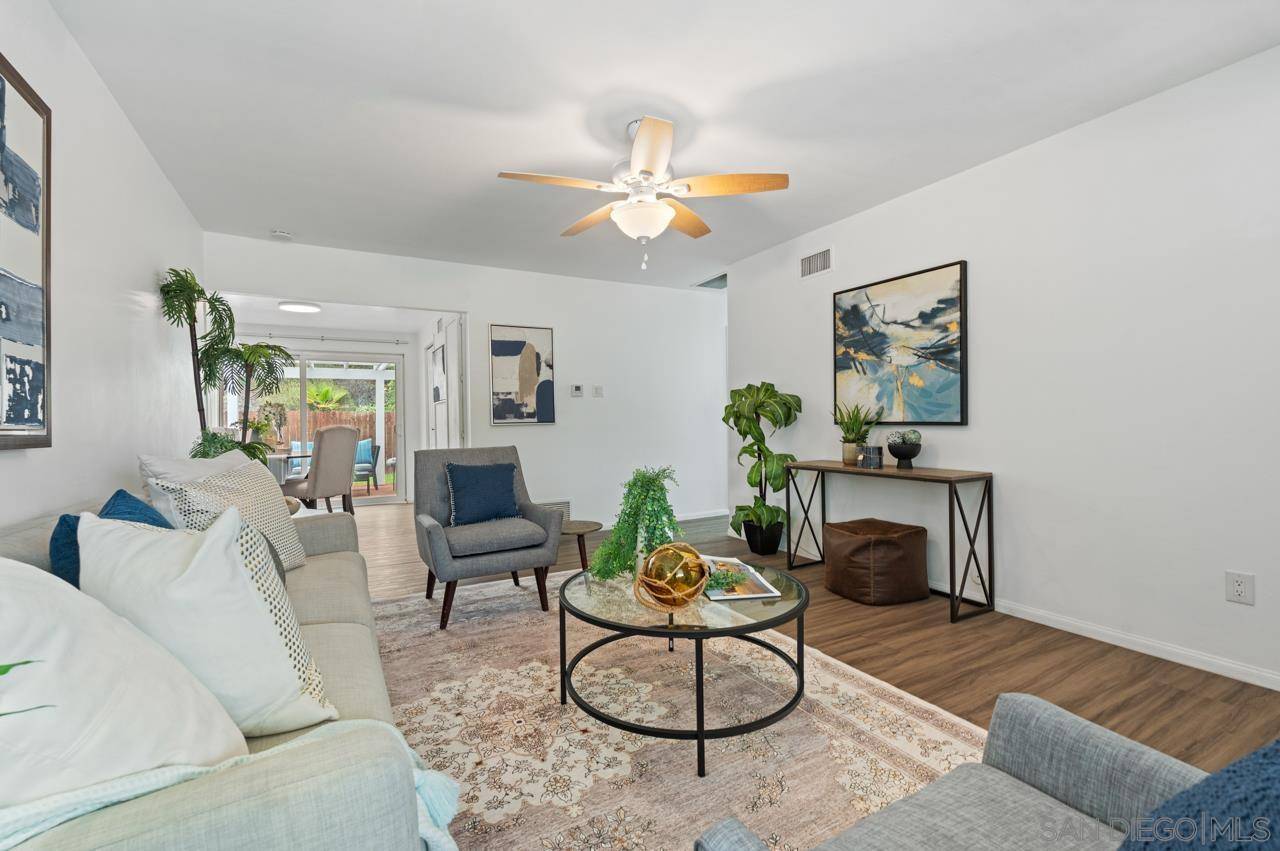 Poway, CA 92064,13315 Carriage Road