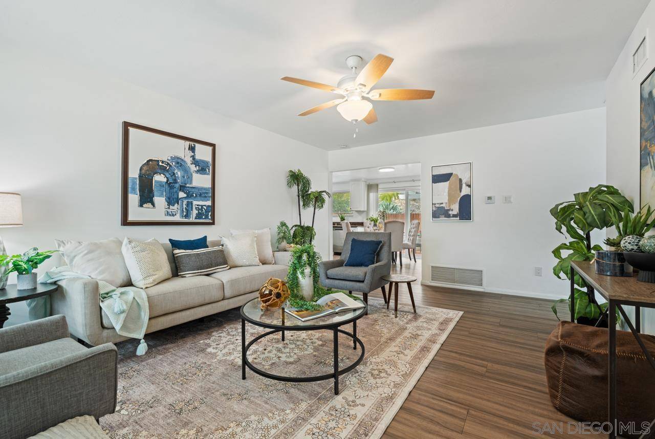 Poway, CA 92064,13315 Carriage Road