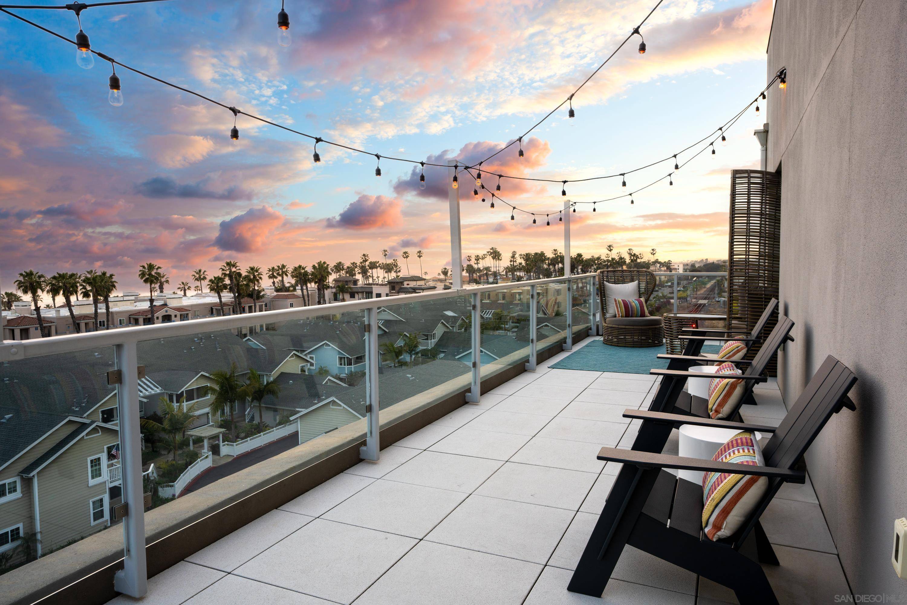 Oceanside, CA 92054,355 N Cleveland Street #505