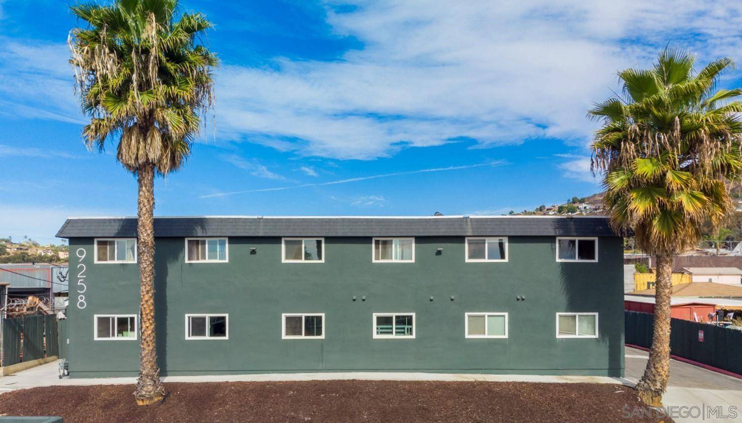 Spring Valley, CA 91977,9258 Birch Street