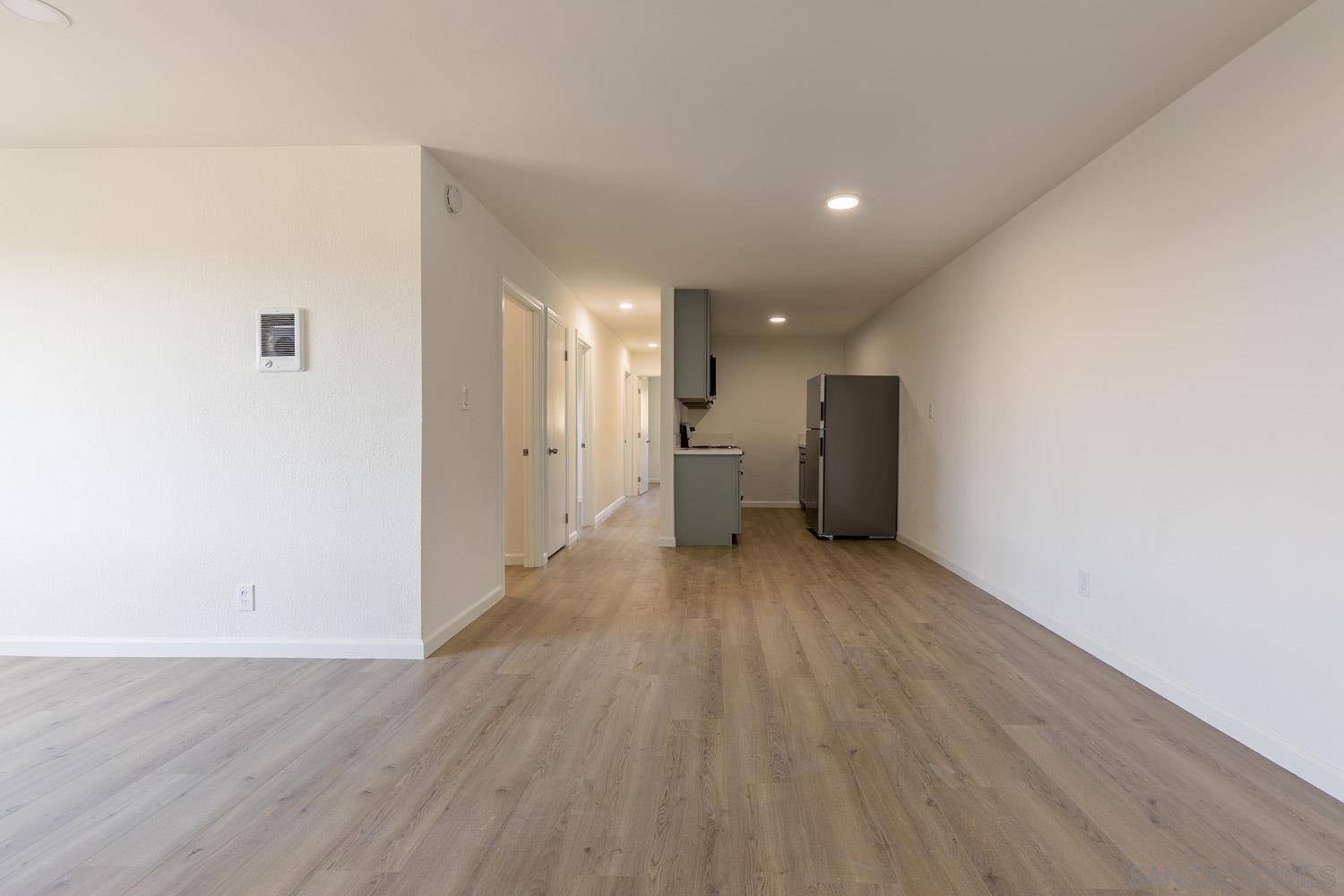 Spring Valley, CA 91977,9258 Birch Street