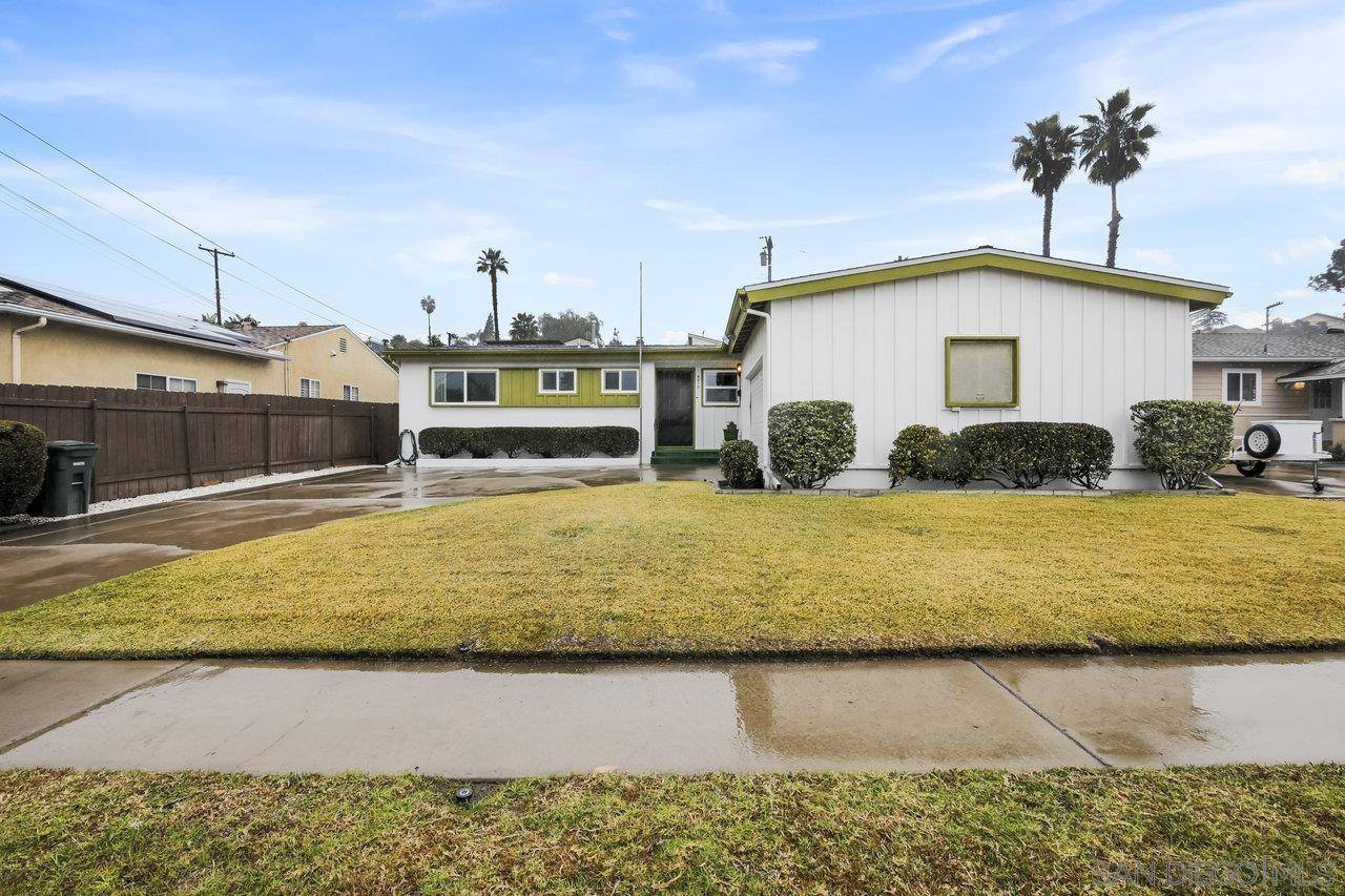 La Mesa, CA 91942,8070 Carlette St