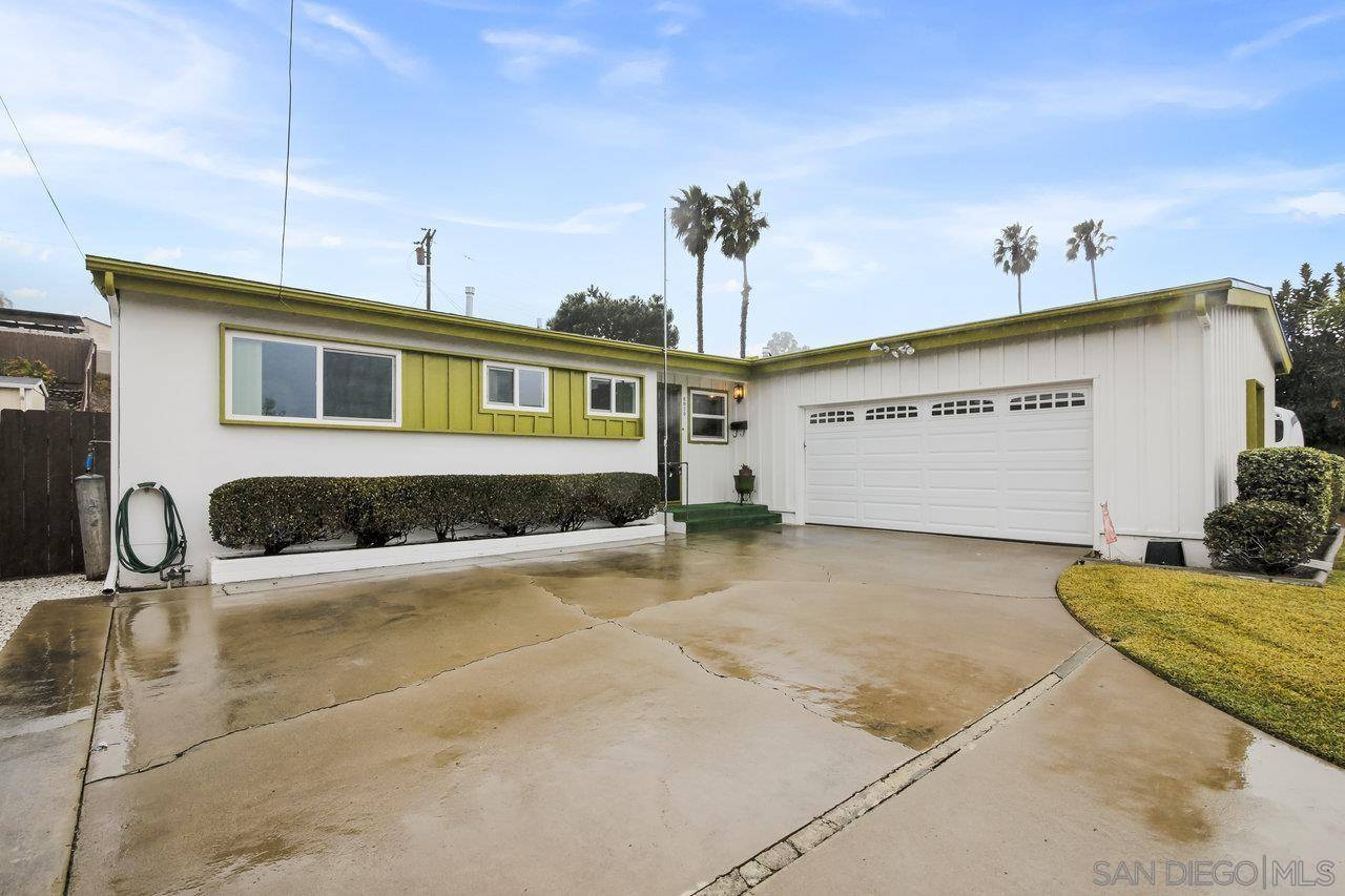 La Mesa, CA 91942,8070 Carlette St