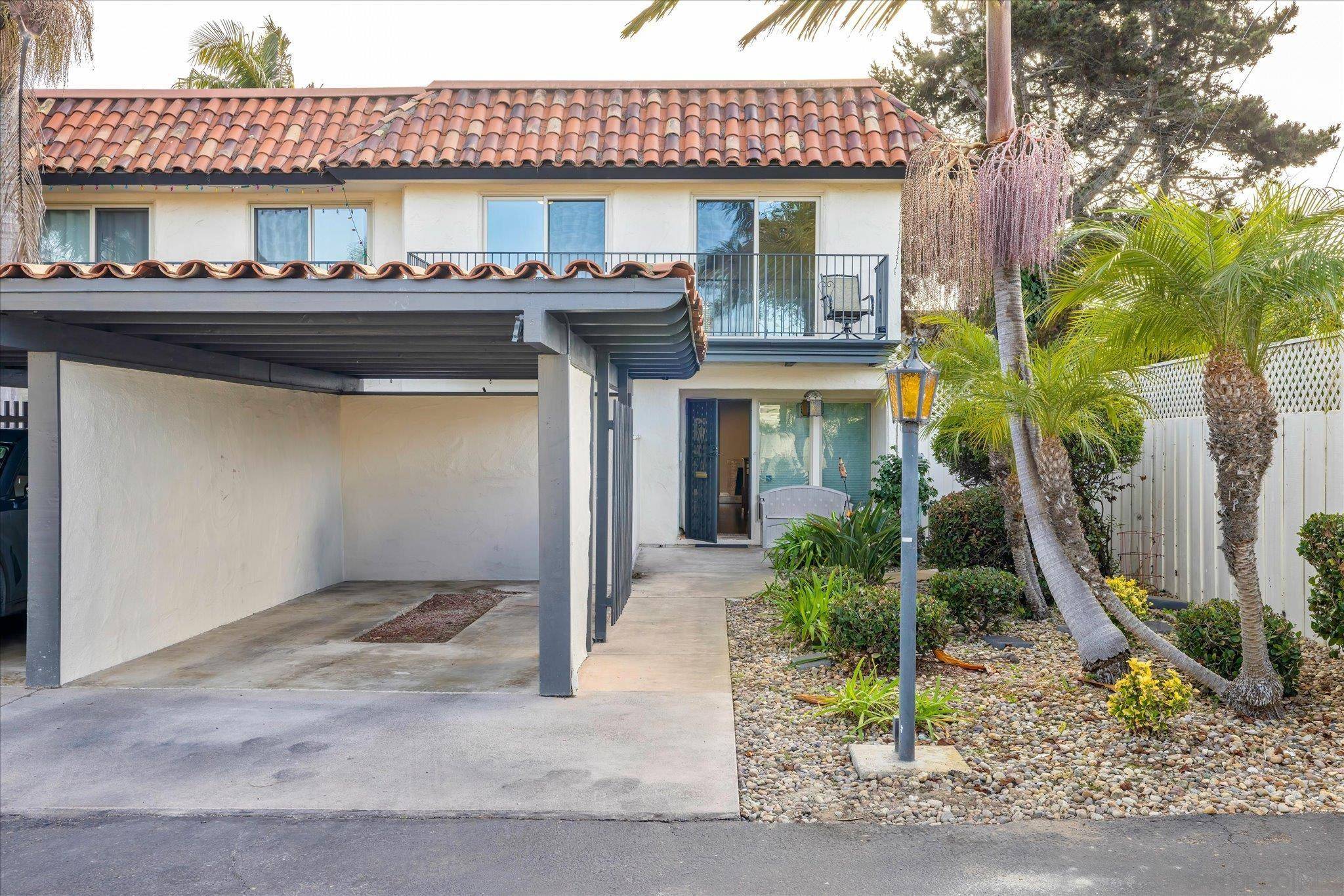 San Diego, CA 92110,4341 Loma Riviera Ct