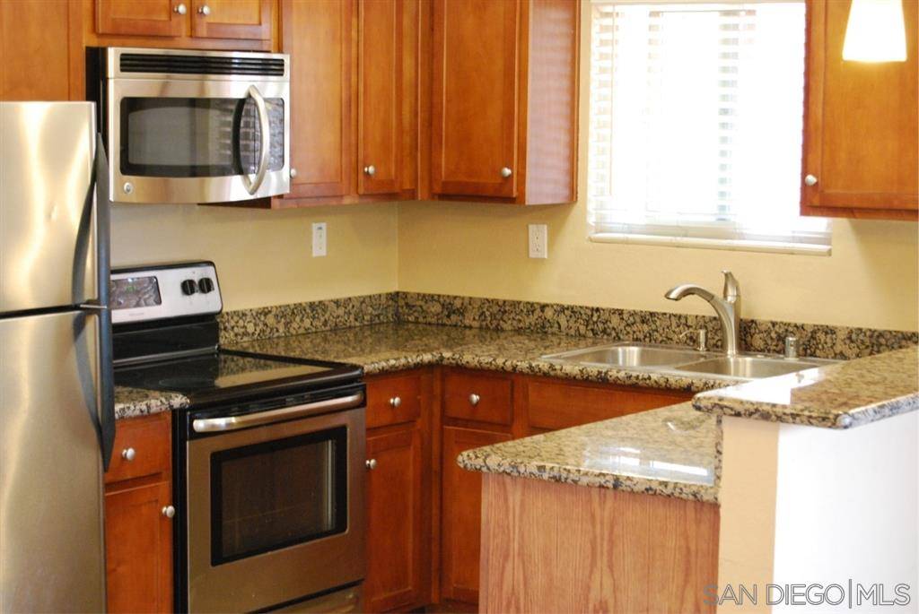 San Marcos, CA 92069,207 Westlake Dr #3