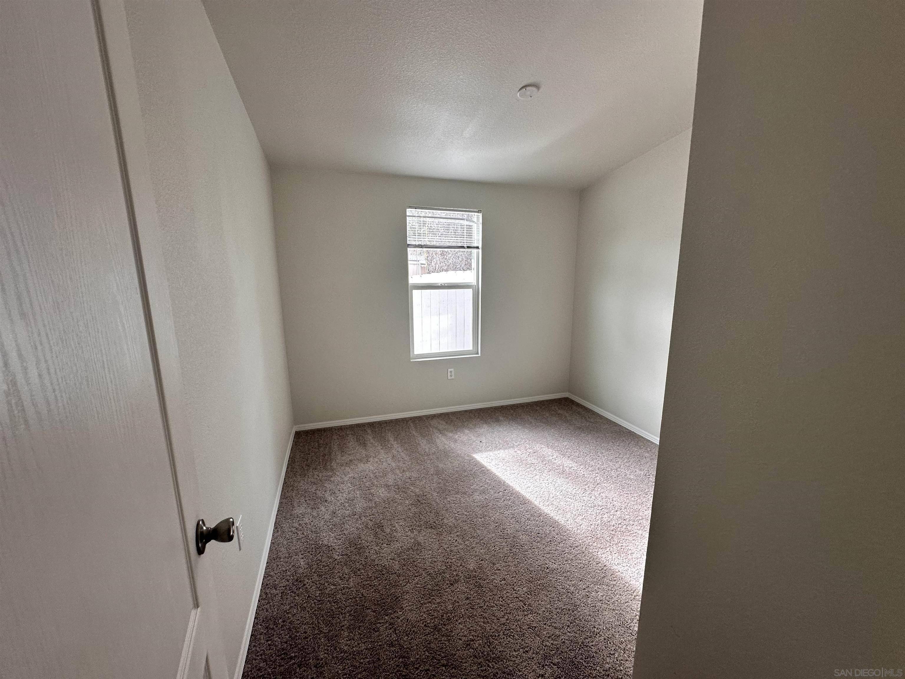 Crestline, CA 92325,22899 Byron Road #29