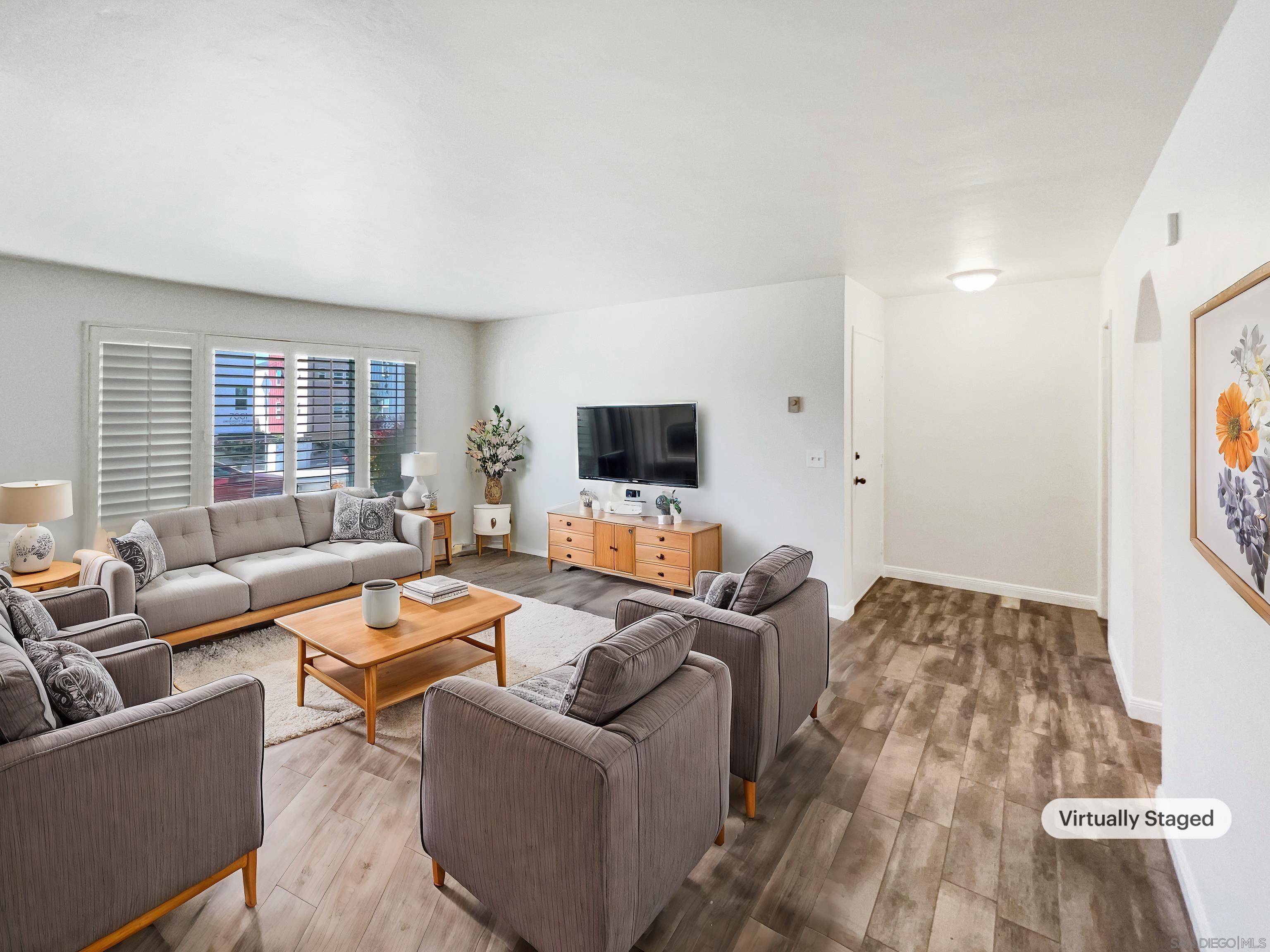La Mesa, CA 91941,4475 Dale Ave #106