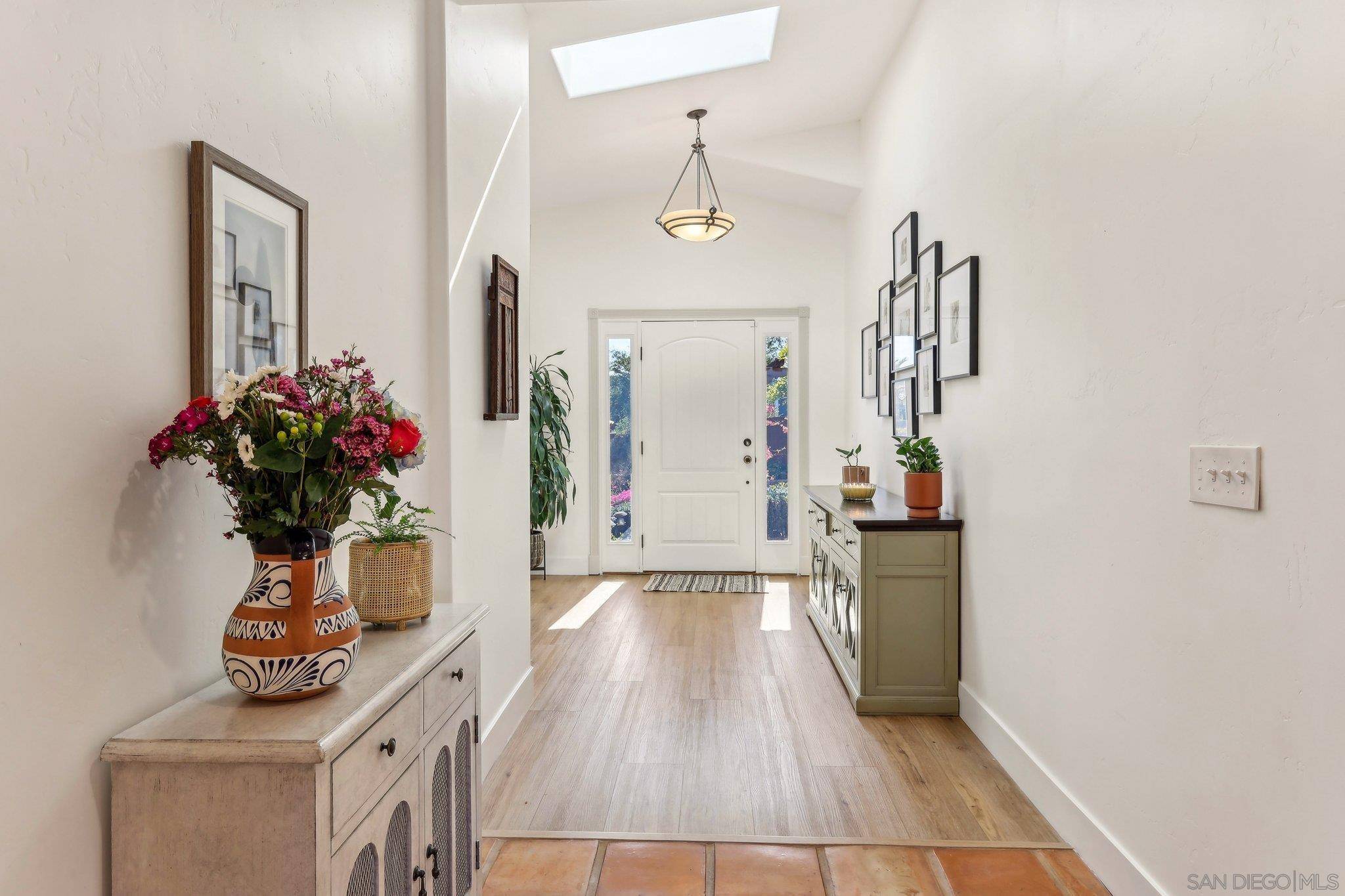 Vista, CA 92084,1766 Montgomery Dr