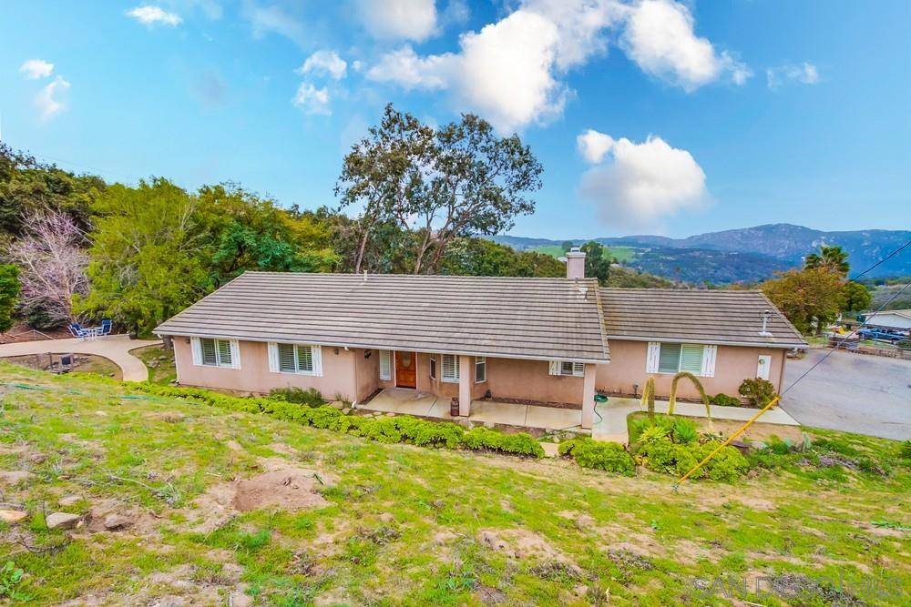 Valley Center, CA 92082,11345 San Antonio Way