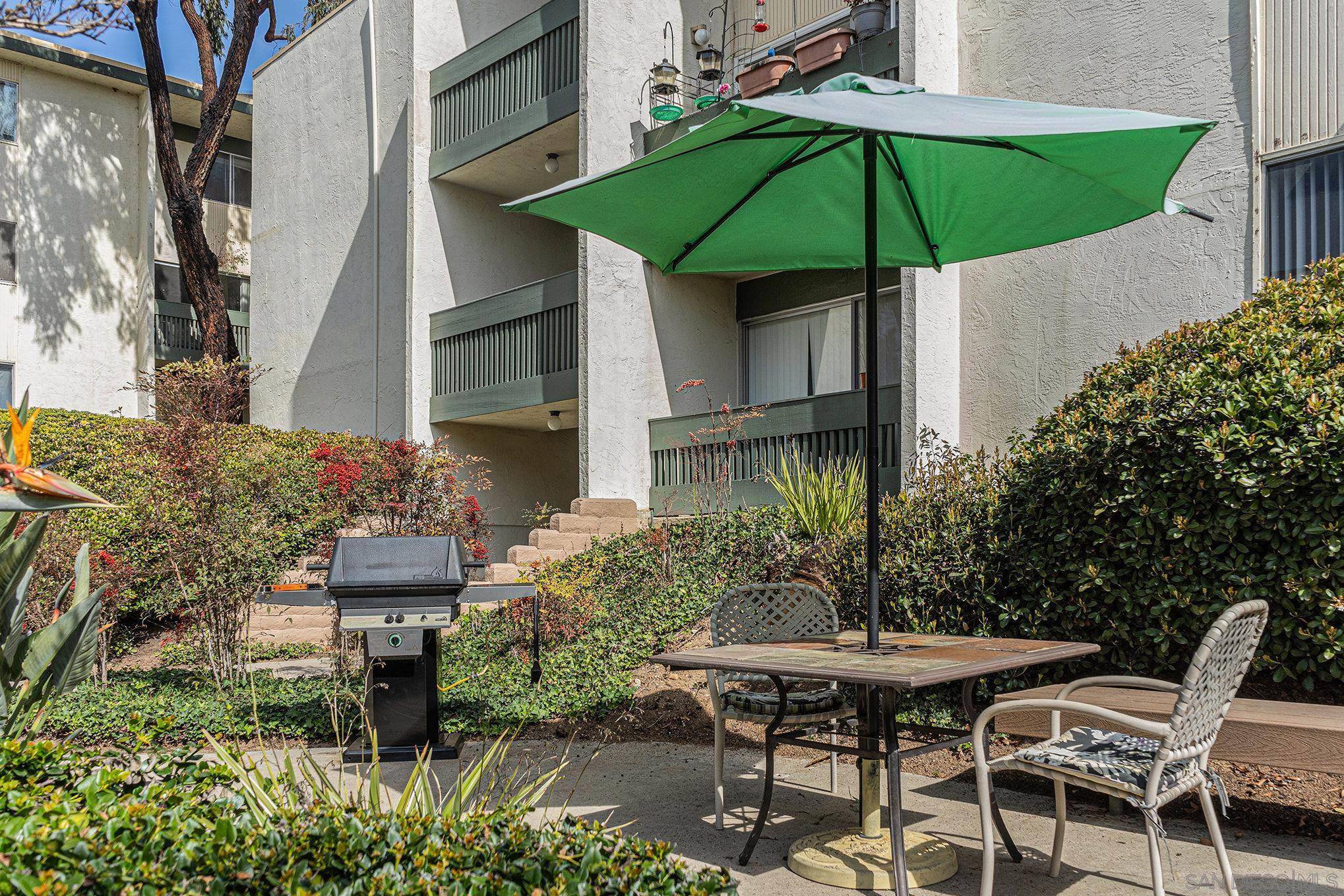 San Diego, CA 92117,4064 Huerfano Ave #259
