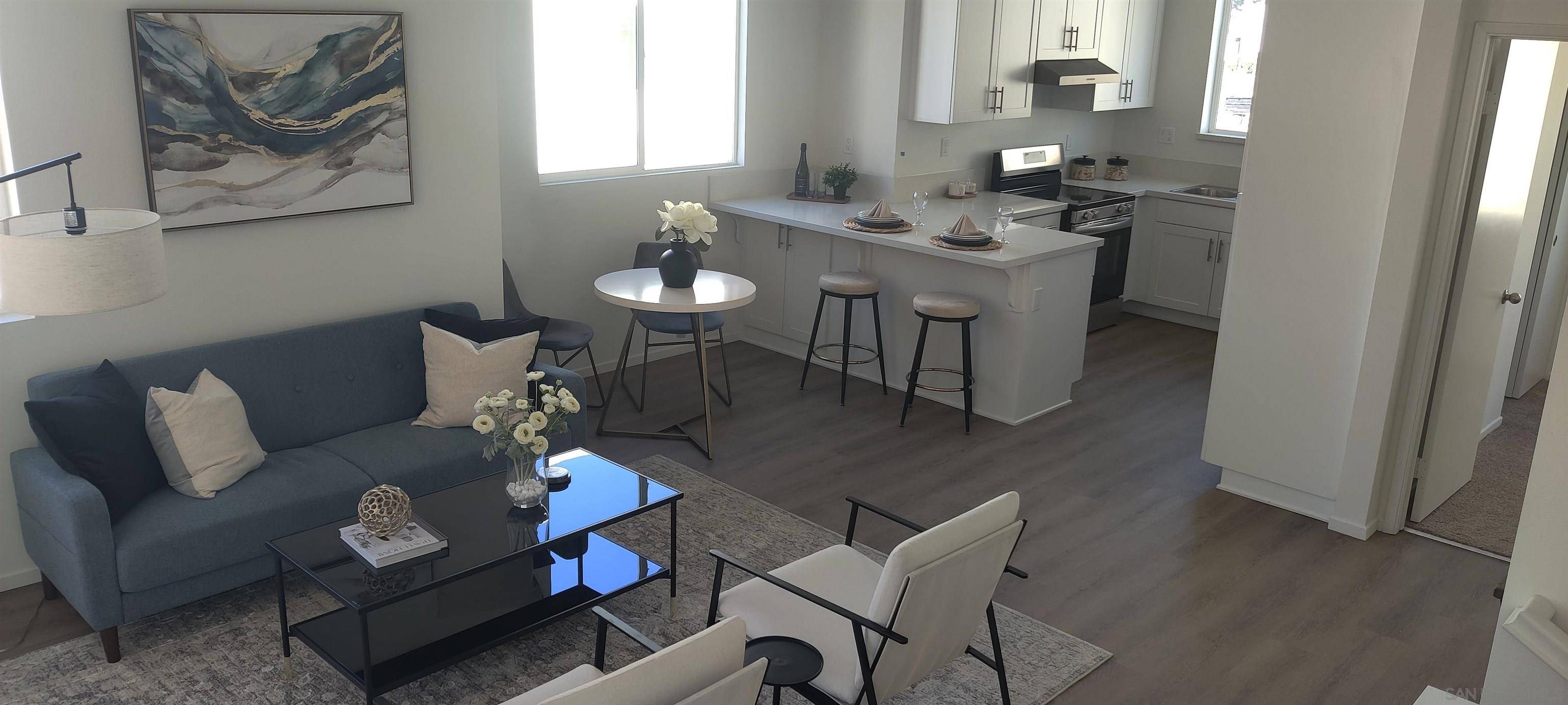 San Diego, CA 92114,5282 Naranja St #10