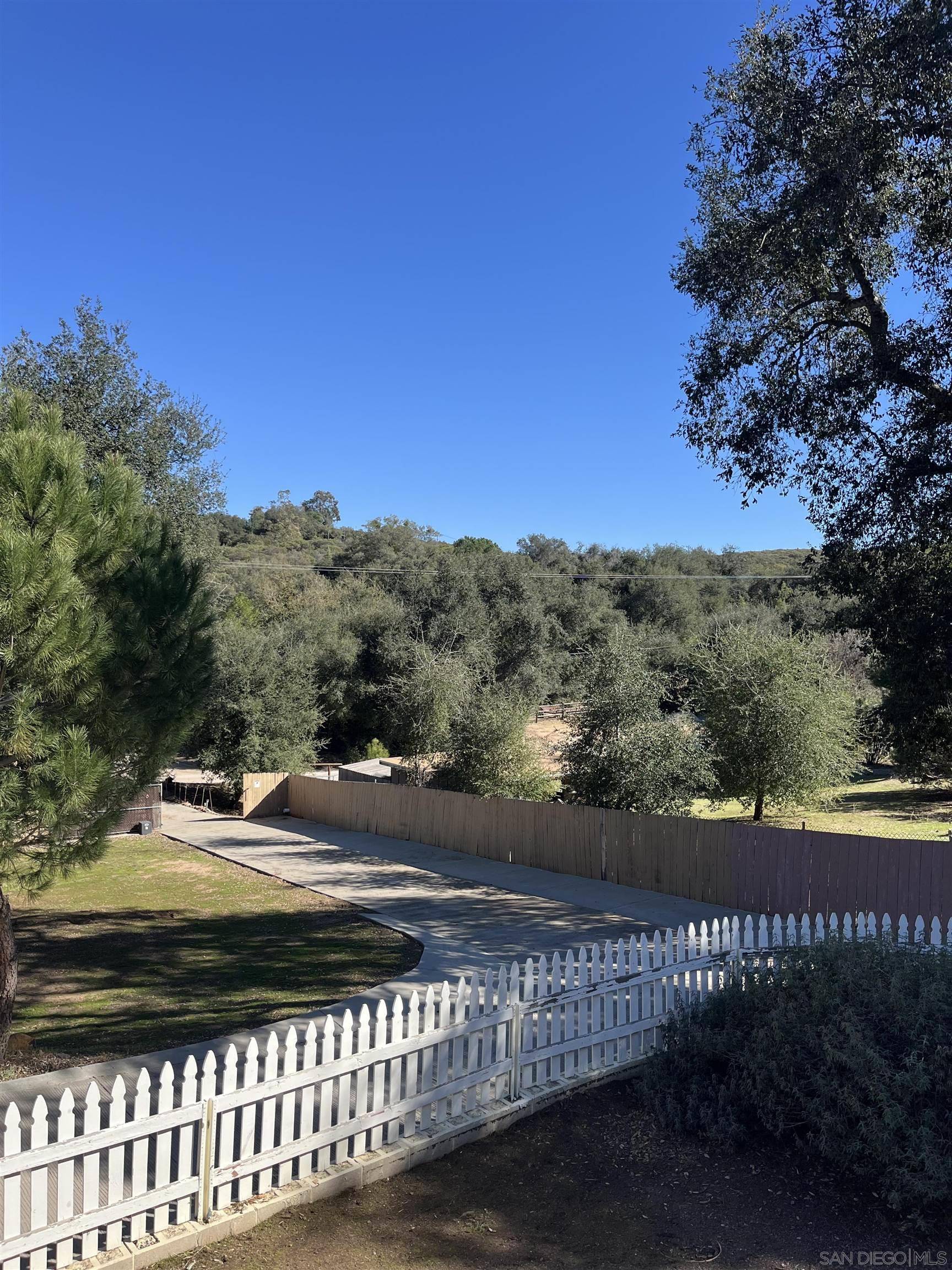 Descanso, CA 91916,9668 GARWOOD ROAD