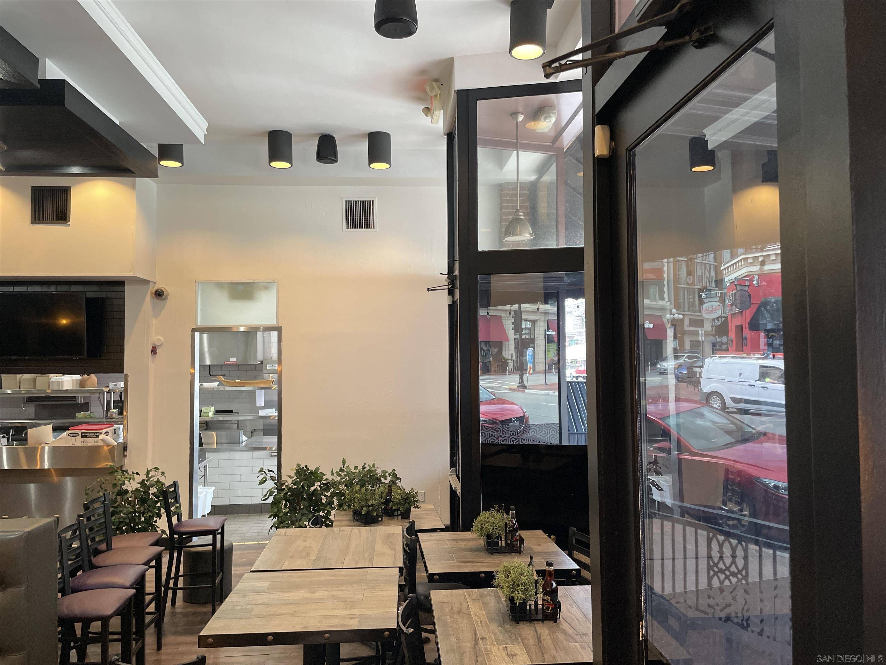 San Diego, CA 92101,531 F Street
