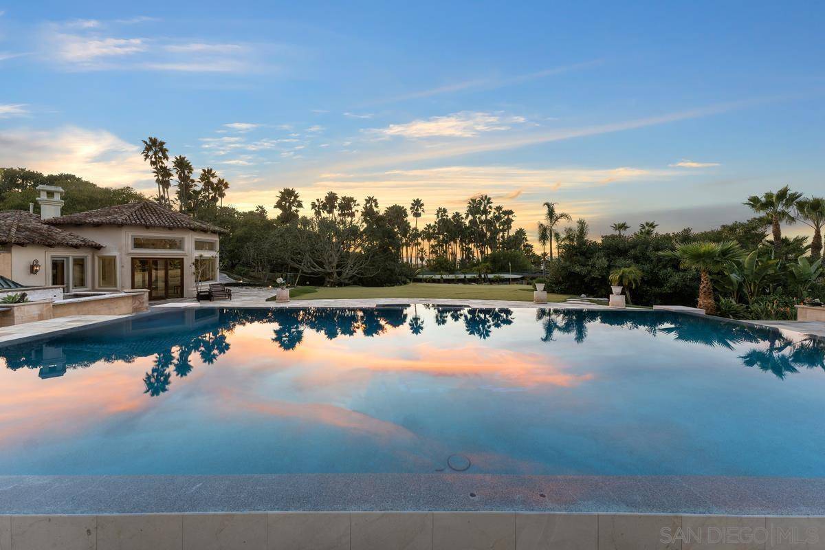 Rancho Santa Fe, CA 92067,5974 Rancho Diegueno Rd