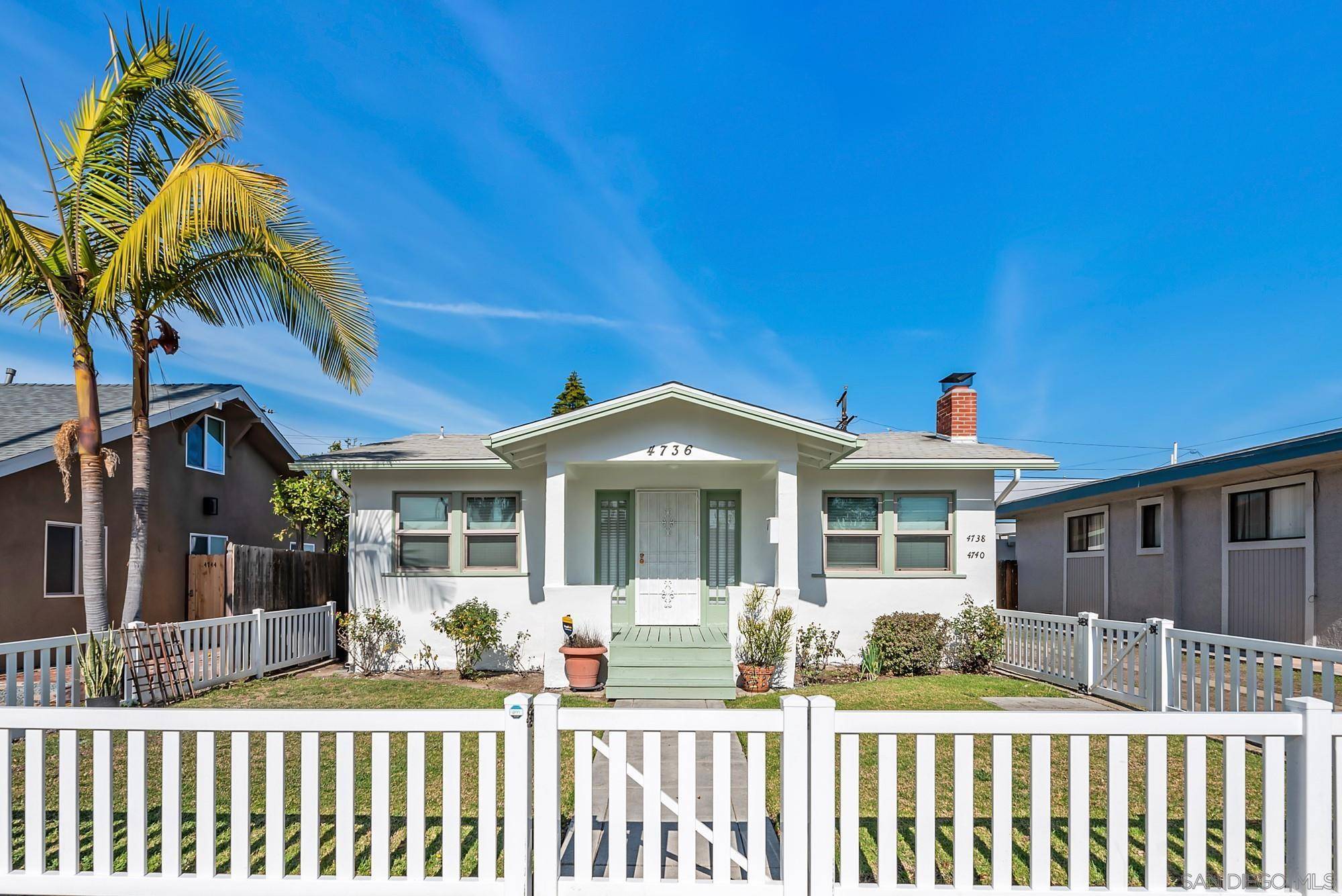 San Diego, CA 92107,4736-40 Voltaire St.