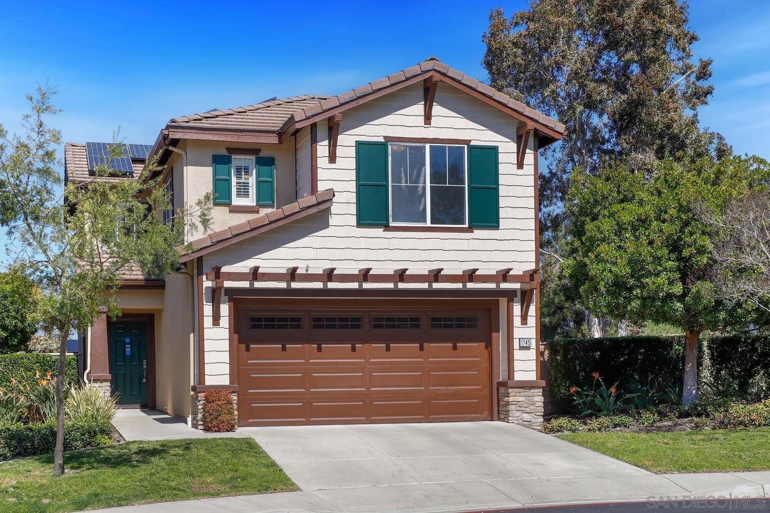 Vista, CA 92081,1745 Cottonwood Dr