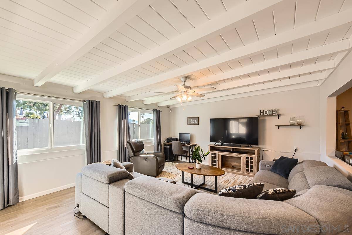 Santee, CA 92071,9477 Ronnie Ct