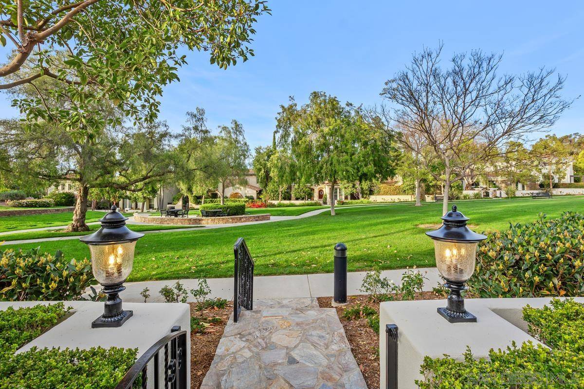San Diego, CA 92127,7684 Sonata Lane