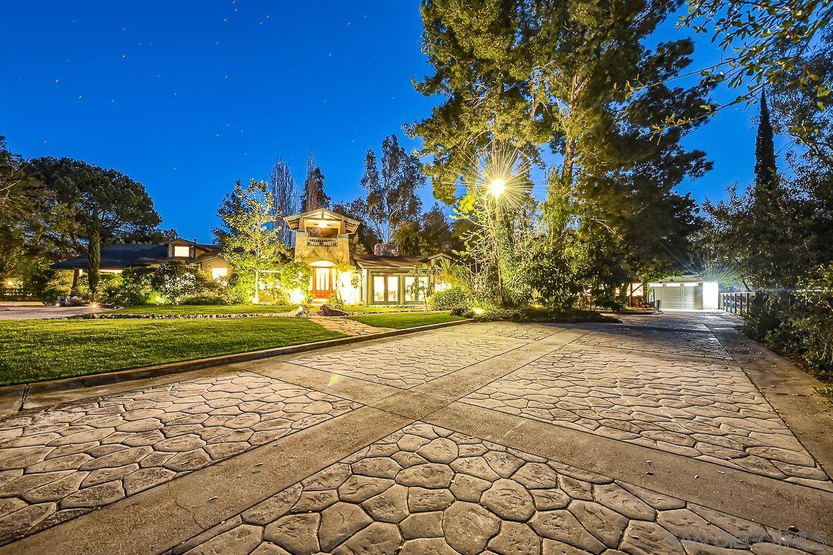 Poway, CA 92064,13327 Calle Colina