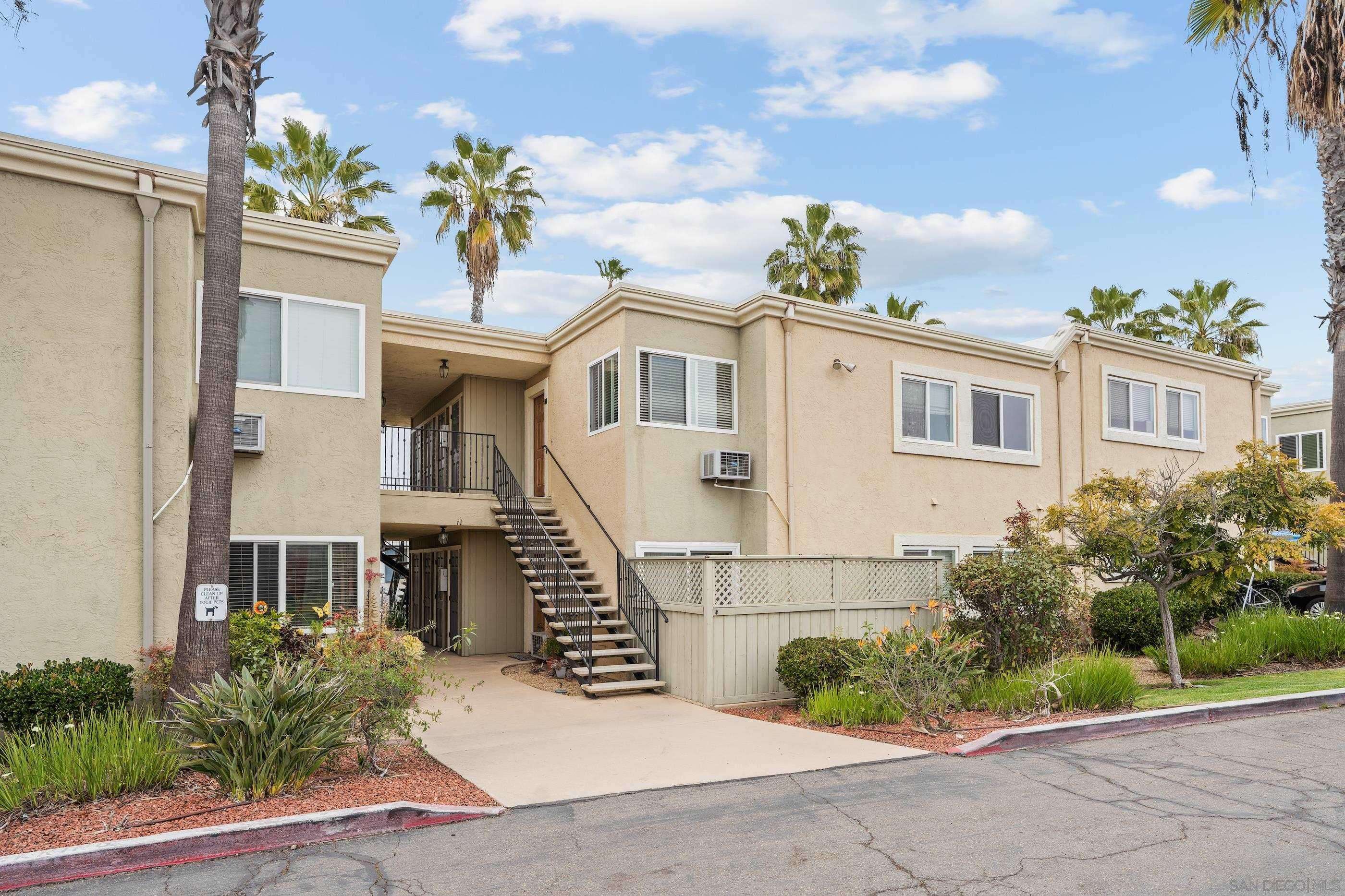 Poway, CA 92064,12745 Robison Blvd #14