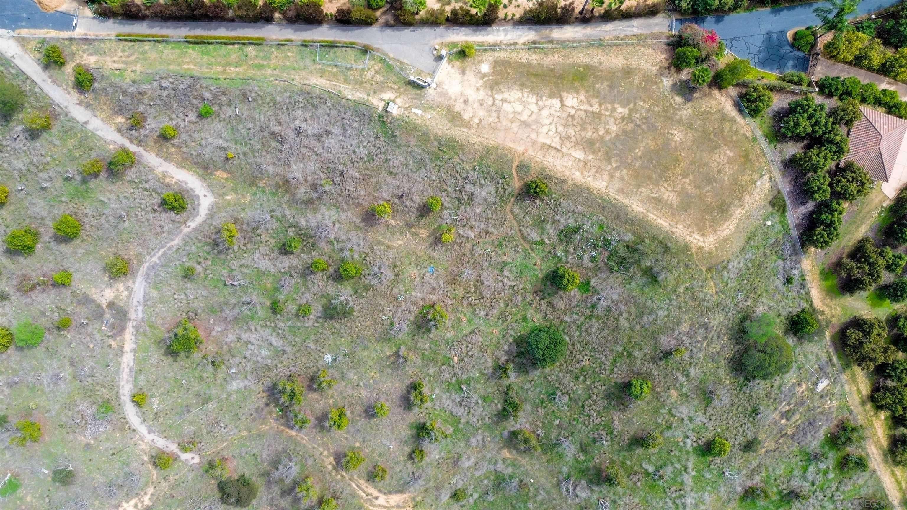 Fallbrook, CA 92028,3410 Canonita Dr #0