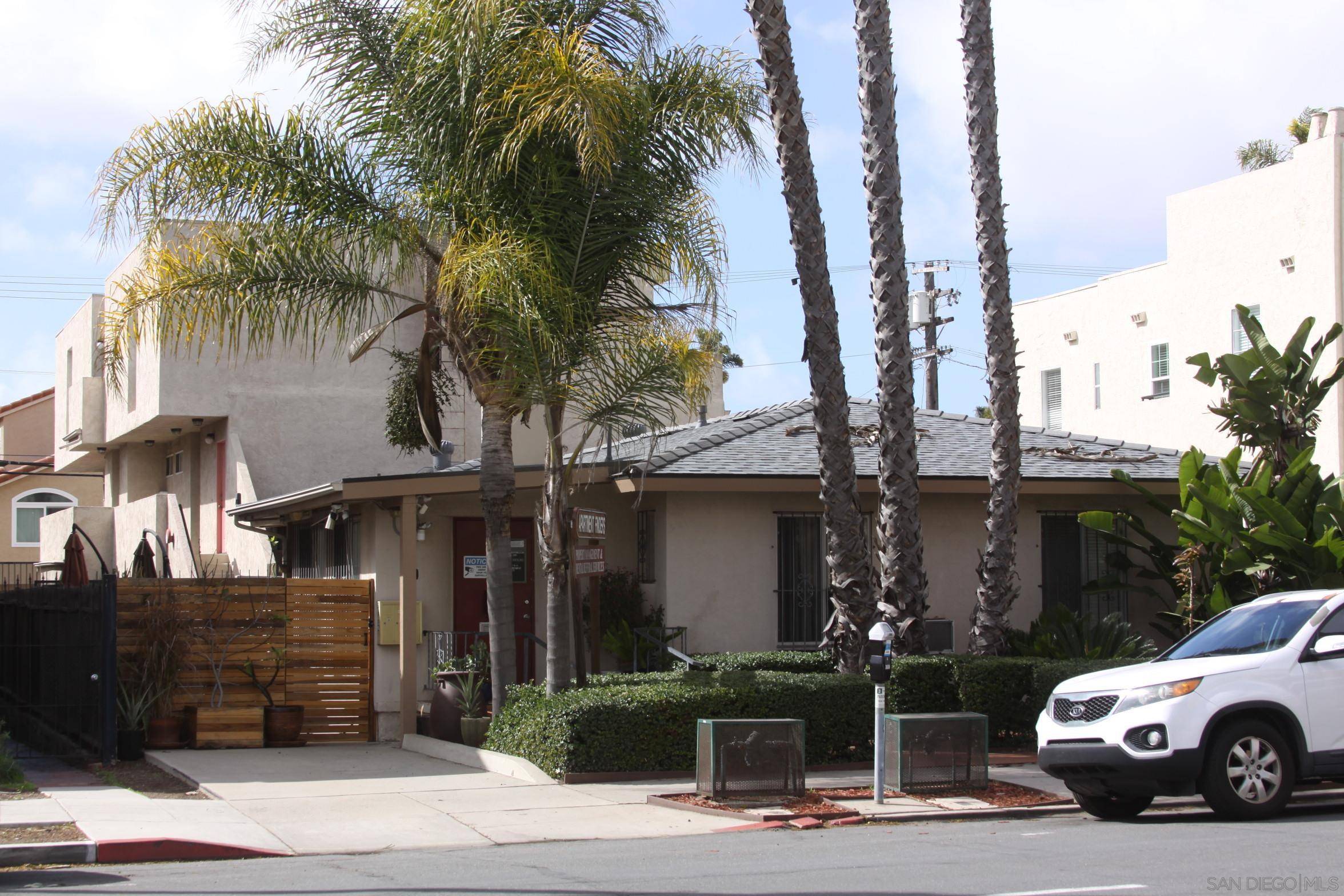 San Diego, CA 92103,3664 4th Avenue
