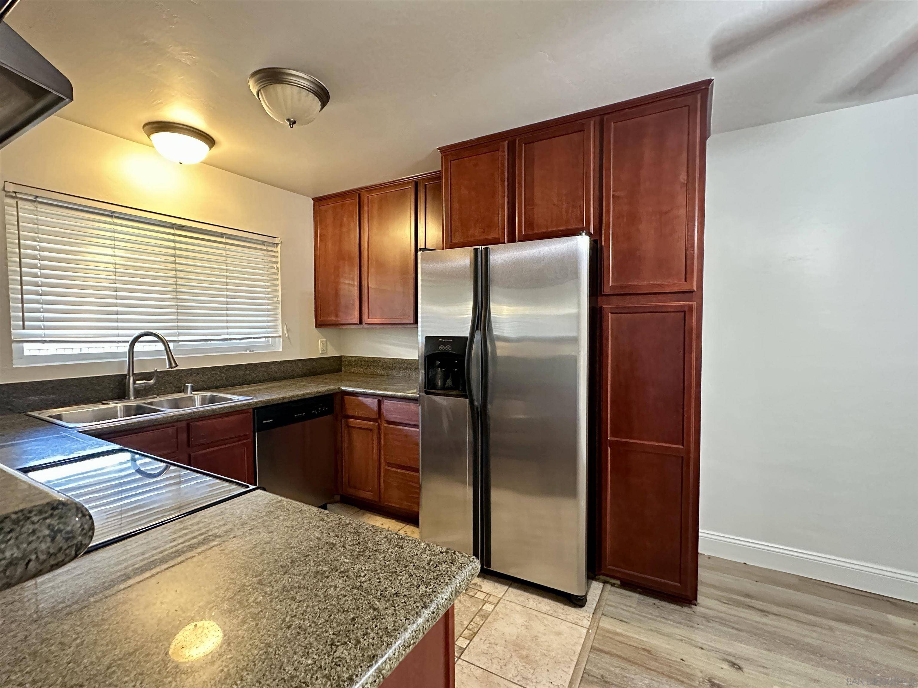 Lakeside, CA 92040,12805 Mapleview St #8
