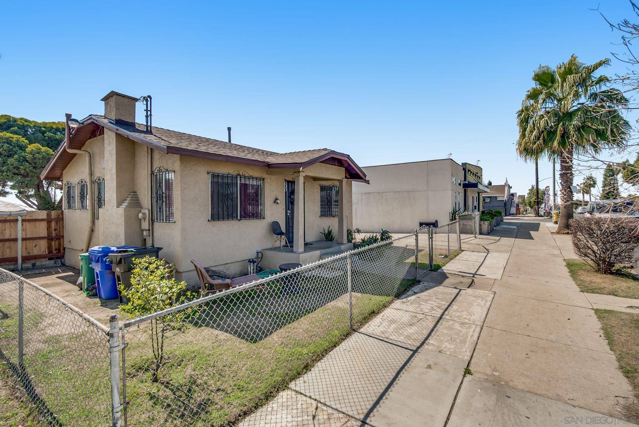 San Diego, CA 92113,3905-9 National Ave