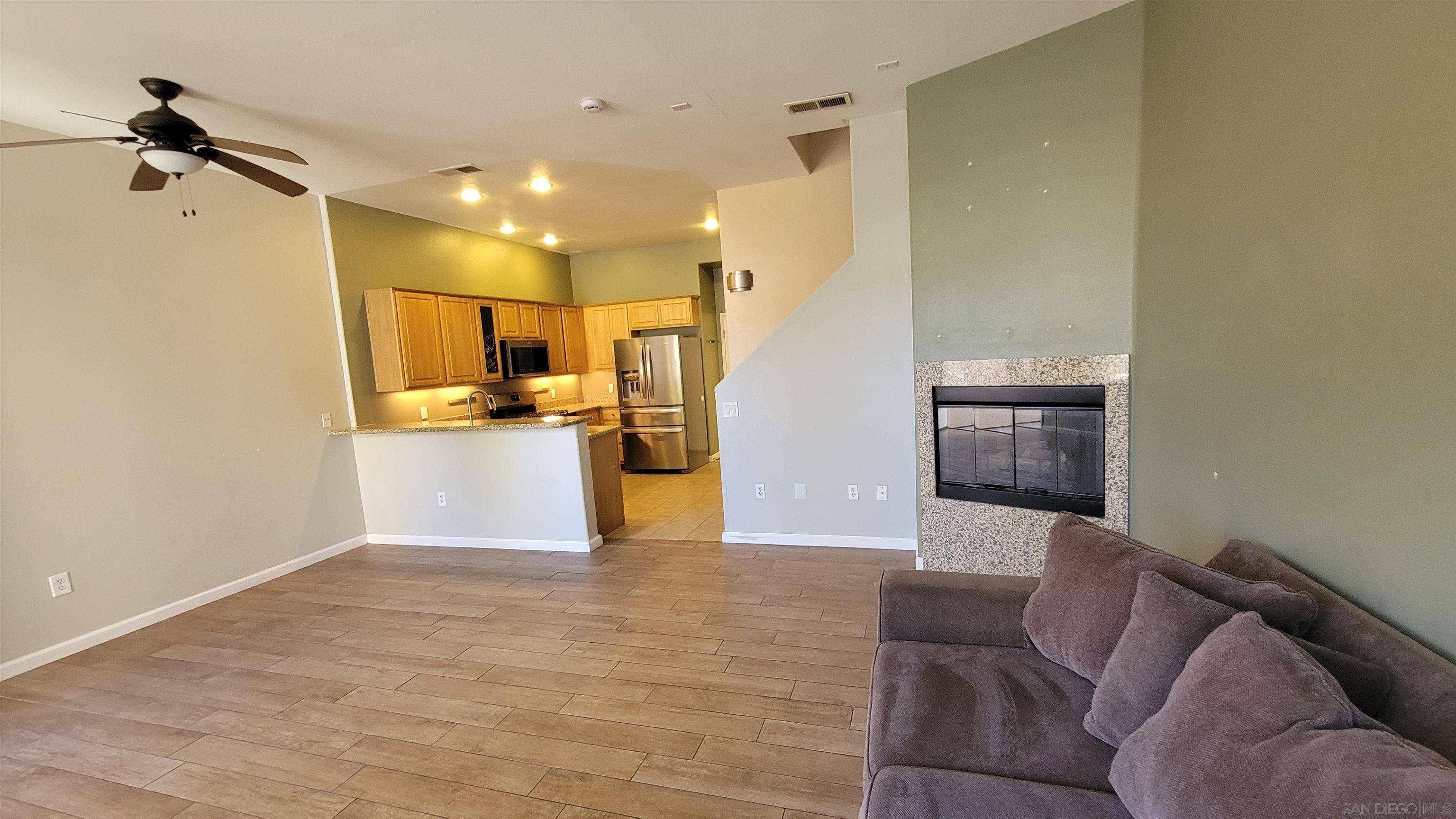 San Diego, CA 92154,1049 Maddie Lane ##30