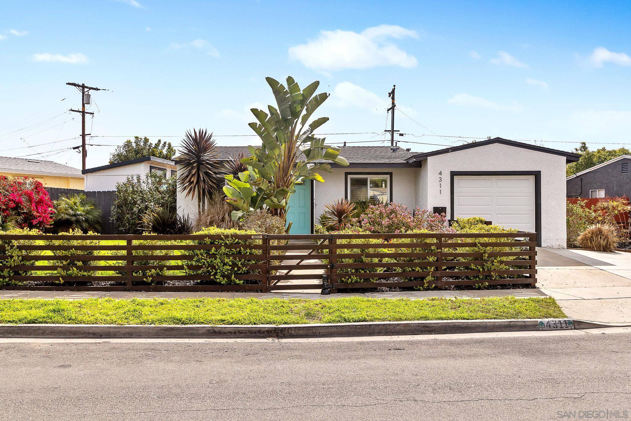 San Diego, CA 92117,4311 Samoset Ave